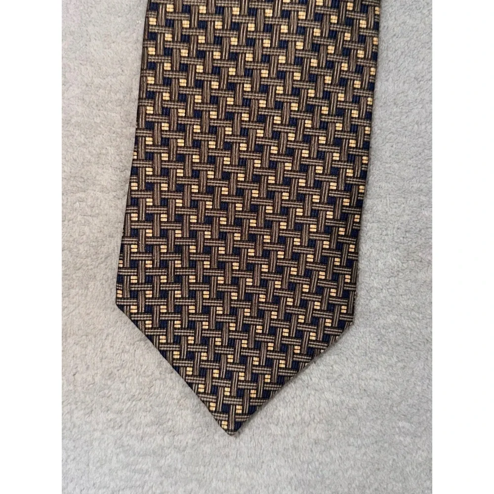Nautica‎ Mens Silk Necktie Navy Blue Gold Geometric Basketweave Pattern Classic